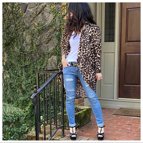 ✨LAST ONE✨Gorgeous Leopard print open cardigan - Picture 2 of 8